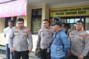 Cegah Potensi Gangguan Kamtibmas Kapolres Batu Bara Colsys di Polsek Labuhan Ruku.
