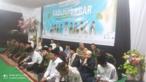 Mahasiswa KKN 68 Batu Bara UINSU Tabligh Akbar di Talawi.