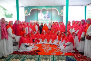 Pererat Silaturahmi : Pj. Ketua TP PKK Batu Bara Hadiri Pengajian Rutin Al – Hidayah. 