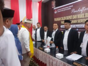 Seribu Pendukung Antar Paslon Baharuddin-Syafrizal Daftar di KPU Batu Bara.