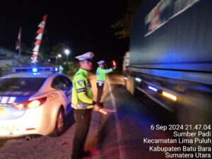 Patroli Blue Light di Wilkum Polres Batu Bara Antisipasi Kamseltibcarlantas.