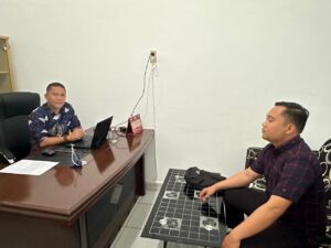Sat Intelkam Koordinasi Dengan Komisioner KPU Batu Bara Soal Tahapan Pemilihan Sementara.