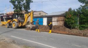Tak Nonggol : Pekerja Proyek Provsu Sebut Pengawas Dari Bhabinsa.