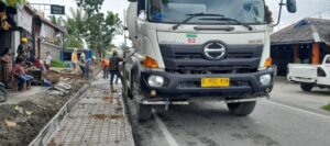 Pelebaran Jalan Provsu di Labuhan Ruku Proyek Siluman.