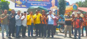 Paslon 01 Darwis – Oky Tepung Tawar Ketua Partai Golkar Sumut H. Musa Rajhekshah di Batu Bara.