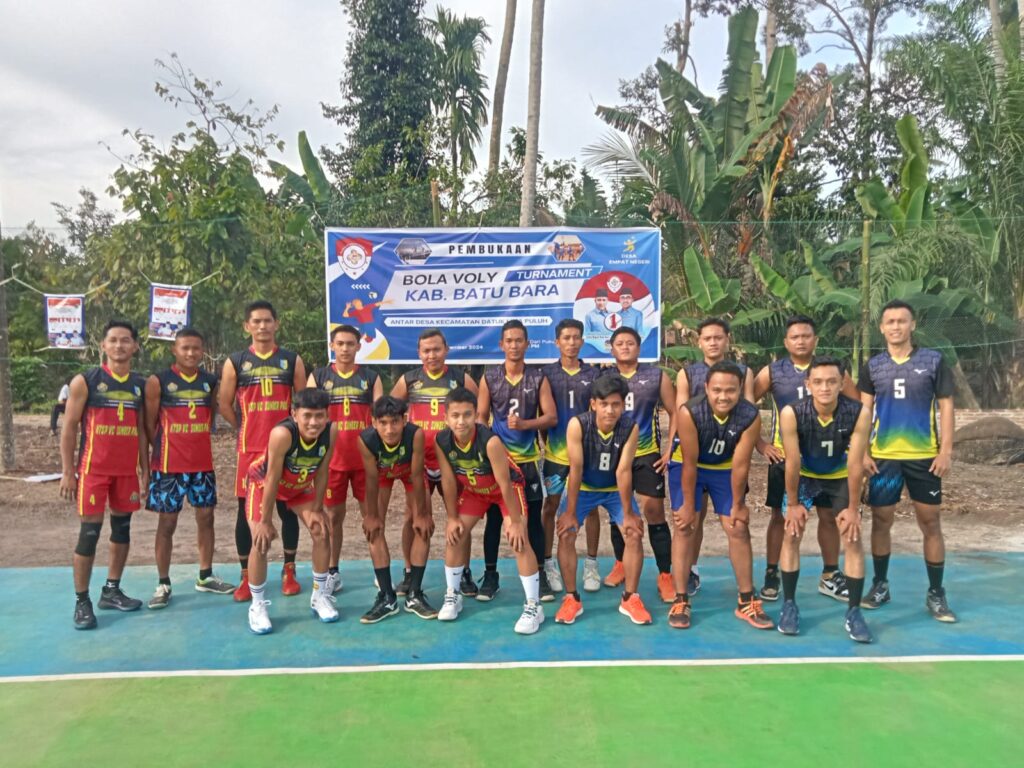 Paslon 01 Darwis – Oky Buka Turnament Olahraga Bola Voly Antar Desa di Empat Negeri.