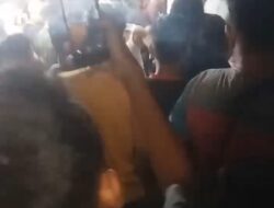 Dua Geng Motor Bawa Sajam Diamankan Warga di Simpang Ladang.