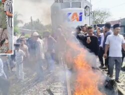 IRT Tewas di Tabrak Kereta Api.