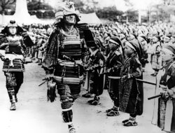 Seorang Anak Dari Keluarga Samurai di Latih Sejak Bayi.
