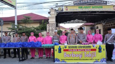 Polres Batu Bara Eksis Berbagi Takjil.