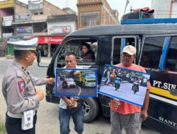 Satlantas Polres Batu Bara Sosialisasi Tertib Berlalu Lintas Ke Supir Bus.