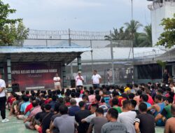 Pesan Kalapas Kls IIA Labuhan Ruku Senam Pagi Bersama WB. Jaga Kesehatan.