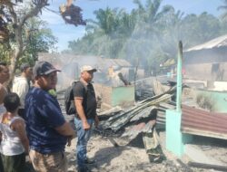 Sijago Merah Beraksi : Robohkan Tiga Unit Rumah Warga Yang di Tinggalkan.