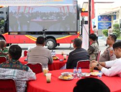 *Polres Batu Bara Mengikuti Zoom Meeting Kapolri Dan Adakan Gerakan Pangan Murah*