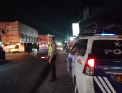 Sat Lantas Polres Batu Bara Tingkat Patroli Blue Light Pada Jam Rawan di Wilkum Polres Batu Bara.