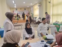 Kajari Dan Pimpinan SKPK Subulussalam Donor Darah. Segarnya : di Hari Anti Korupsi.