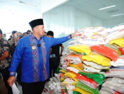 Pemkab Batu Bara Masak 1 Ton Kepah Sere Dan Kirim Sekitar 6 Truk Bantuan Untuk Korban Bencana Banjir.