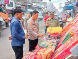 Patroli Gabungan Polsek Indrapura & Satpol PP Tertibkan Penjualan Kembang Api Jelang Tahun Baru
